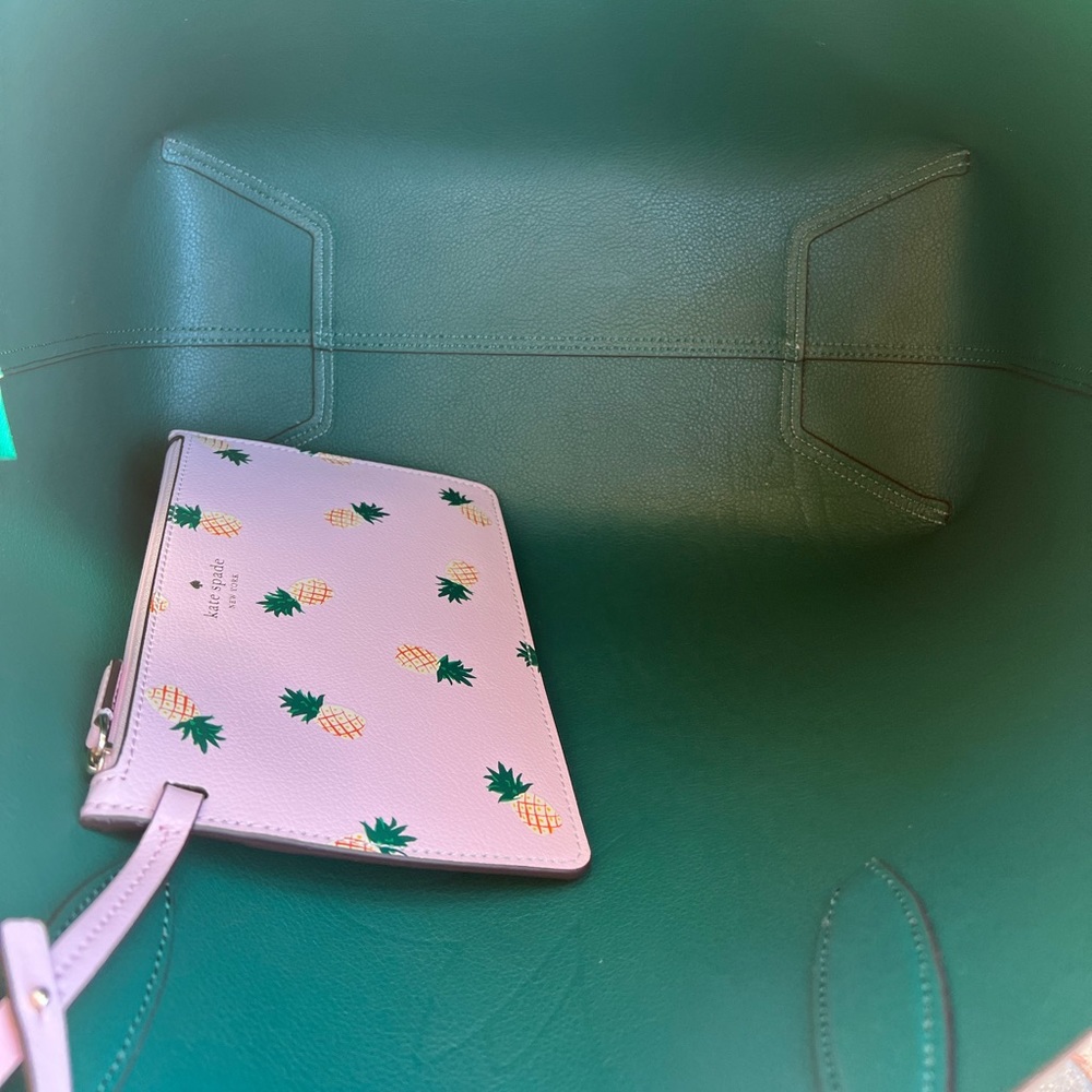 Kate Spade Colada Large Pineapple Printed Reversible Tote Pink Green + Pouch - Picture 5 of 5
